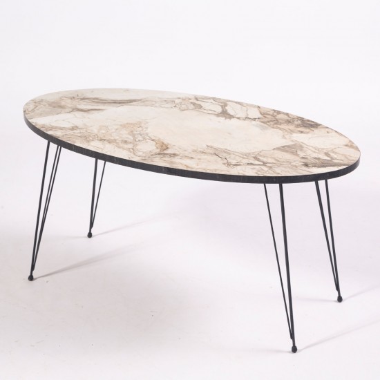 Masuta cafea Casafun Marlem, Oval, 90x50x45 cm, Crem, desene marmura, picioare metal negru